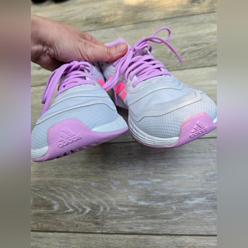 Adidas girls Duramo 10 Youth size 5 pink - Picture 8 of 13